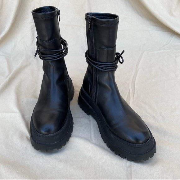 🚫SOLD🚫 Public Desire Finale Black Chunky Sole Ankle Wrap Boots - Picture 2 of 4